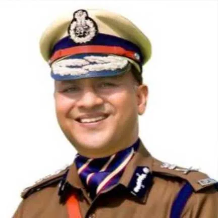 Devesh Chandra Srivastva, IPS